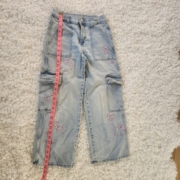 Sanrio Hello Kitty H&M Teen Girl US 12 Loose Fit Wide Leg Cargo Jeans Denim - Picture 7 of 16